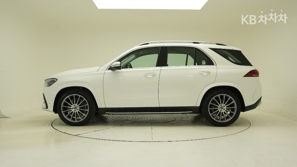 Mercedes-Benz - GLE-Class | 450 4Matic 8