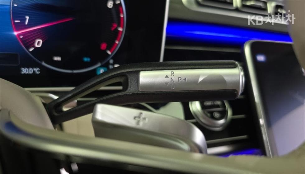 Mercedes-Benz - S-Class | S580L 4Matic Base 11