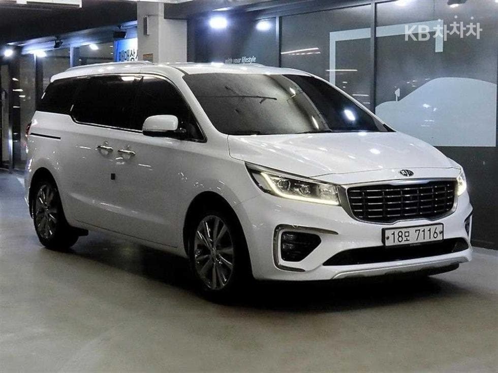 Kia Карнивал