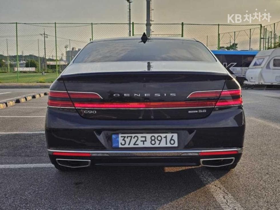 Genesis - G90 | 3.8 GDi AWD Luxury 5