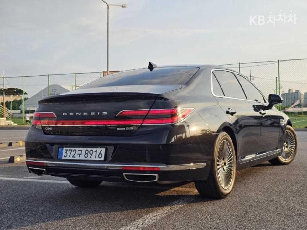 Genesis - G90 | 3.8 GDi AWD Luxury 6