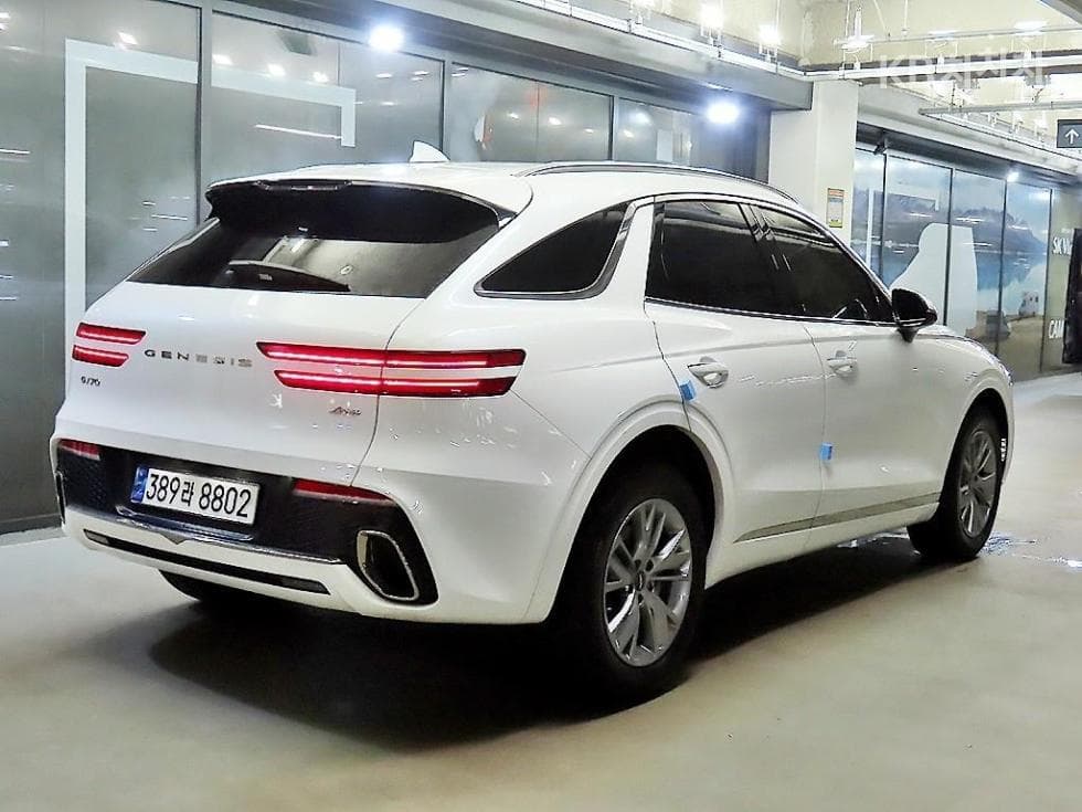 Genesis - GV70 | Gasoline 2.5T AWD 4