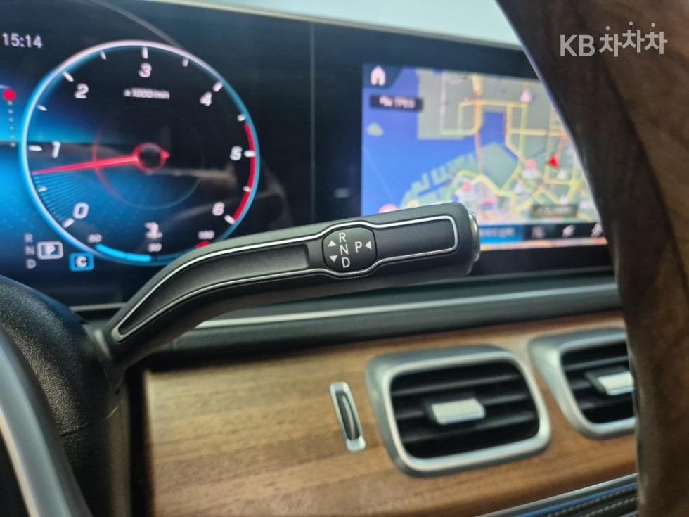 Mercedes-Benz - GLS-Class | 400 4Matic Base 8