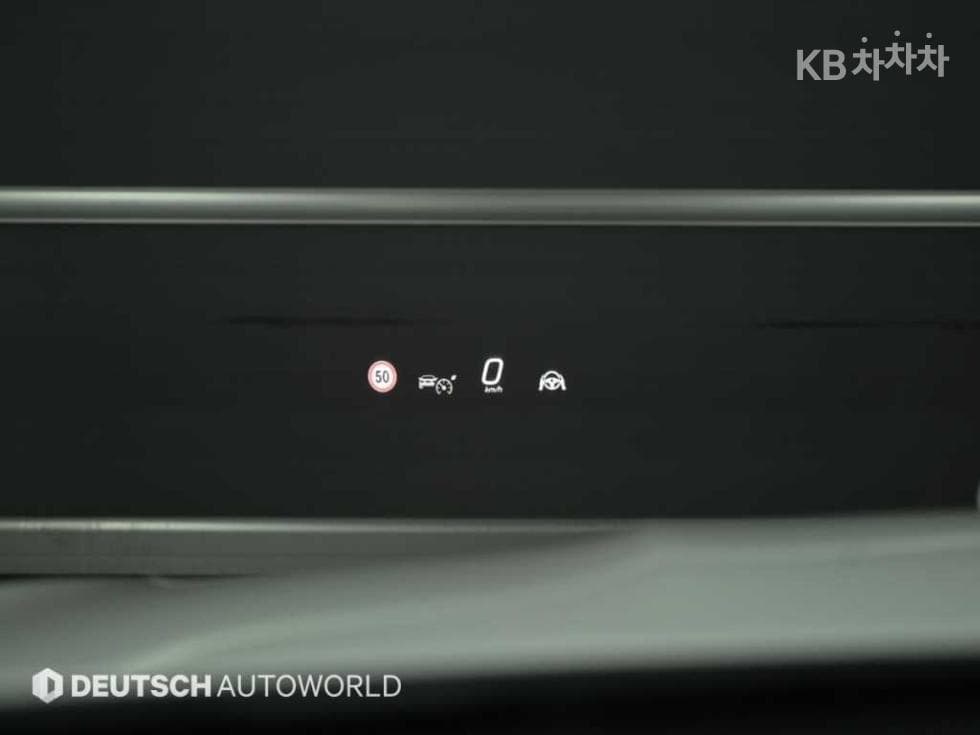 Mercedes-Benz - E-Class | E300 4MATIC Exclusive 17