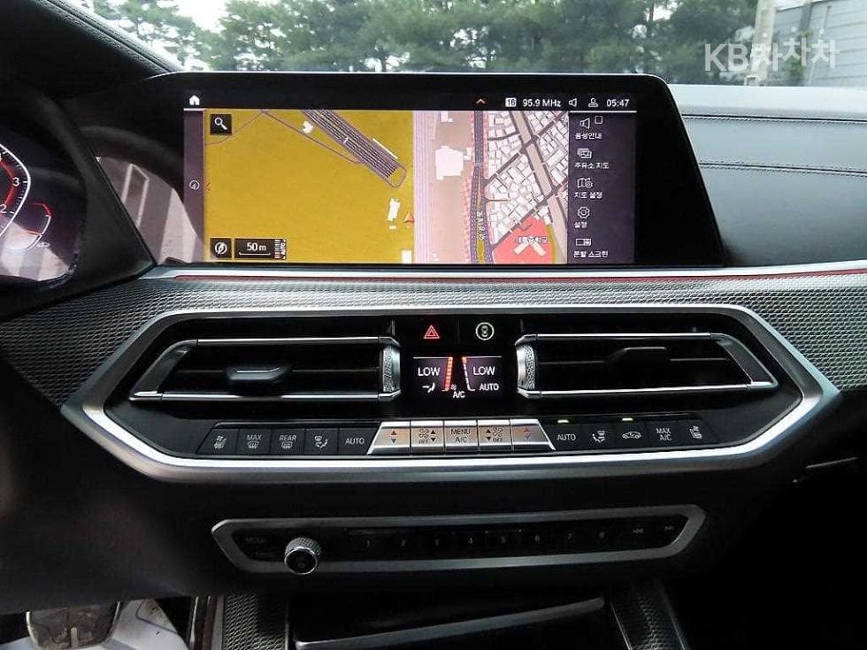 BMW - X5 | xDrive 40 M Sport 13