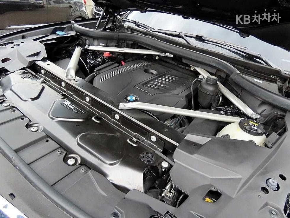 BMW - X5 | xDrive 40 M Sport 19