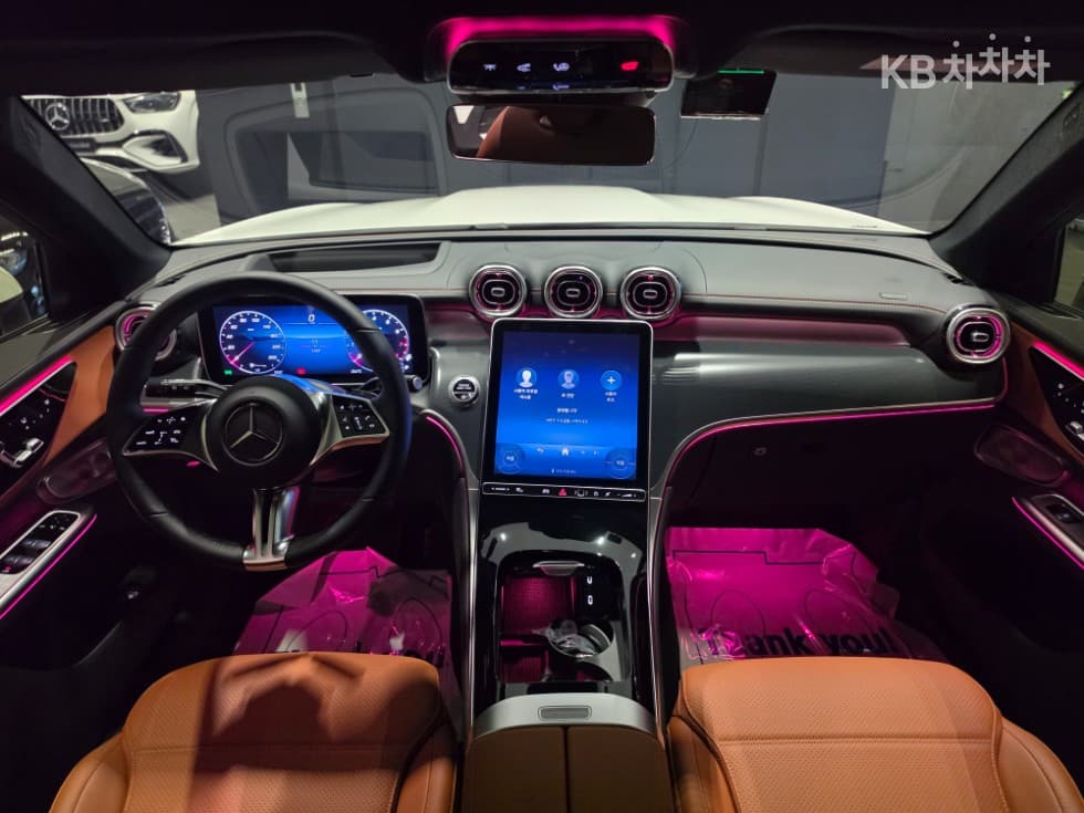 Mercedes-Benz - GLC-Class | 300 4Matic Avantgarde 10