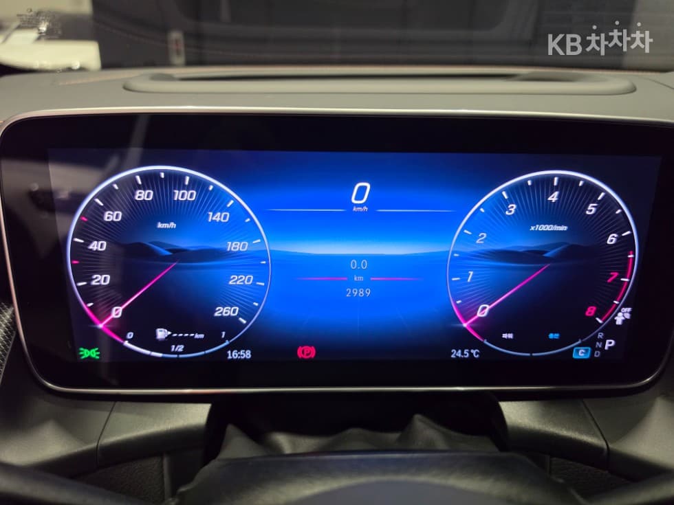 Mercedes-Benz - GLC-Class | 300 4Matic Avantgarde 5