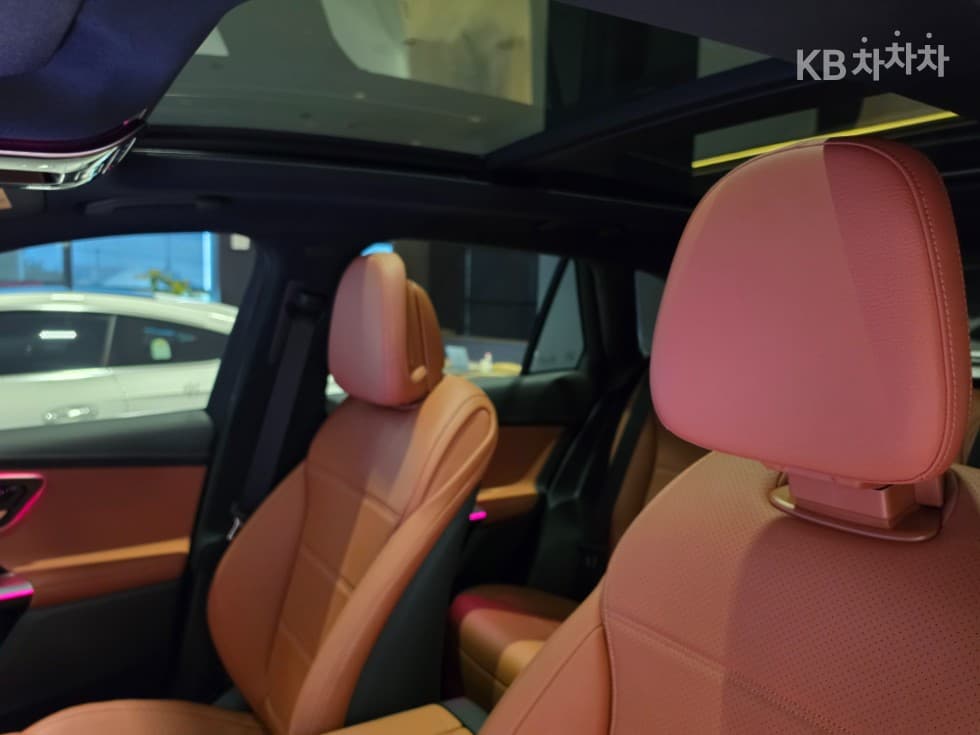 Mercedes-Benz - GLC-Class | 300 4Matic Avantgarde 19