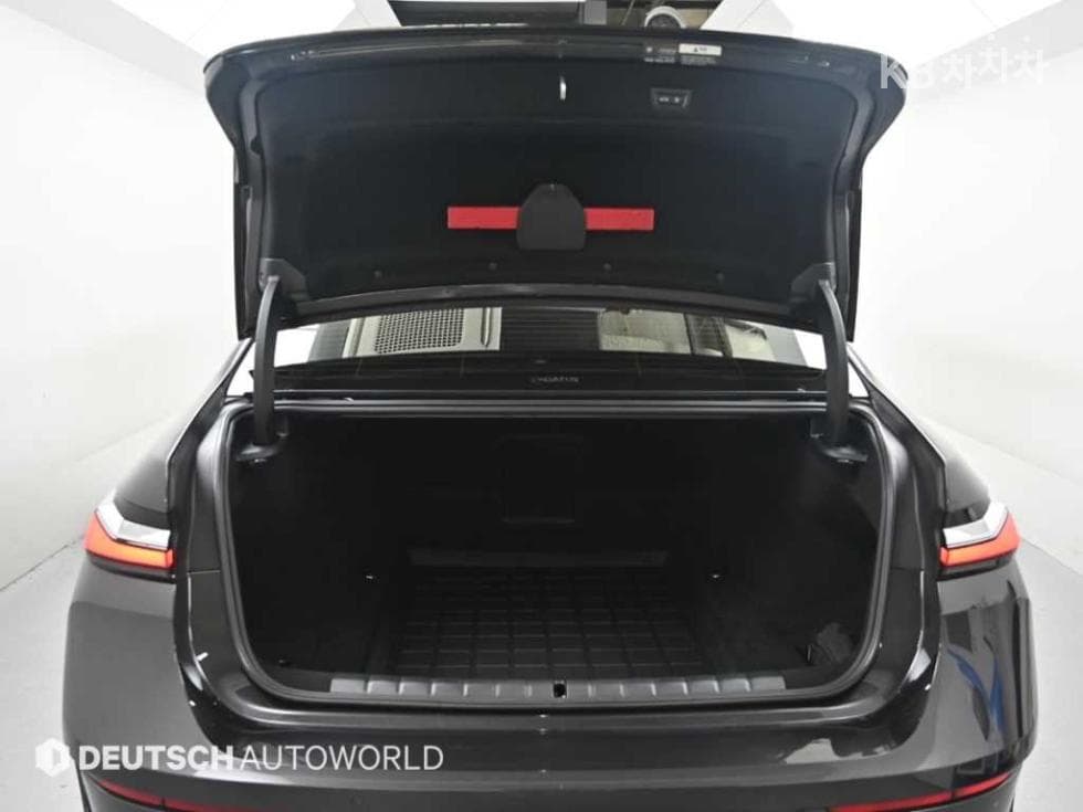 بي إم دبليو - 7-Series | 740 sDrive M Sport Executive 19
