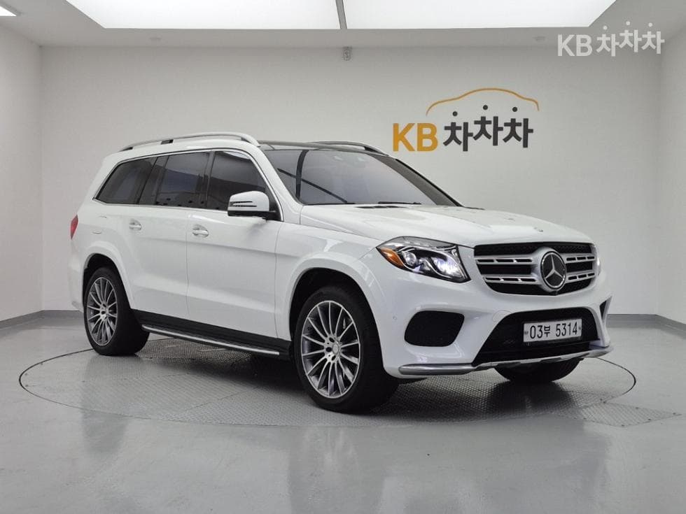 Mercedes-Benz - GLS-Class | 500 4MATIC 2