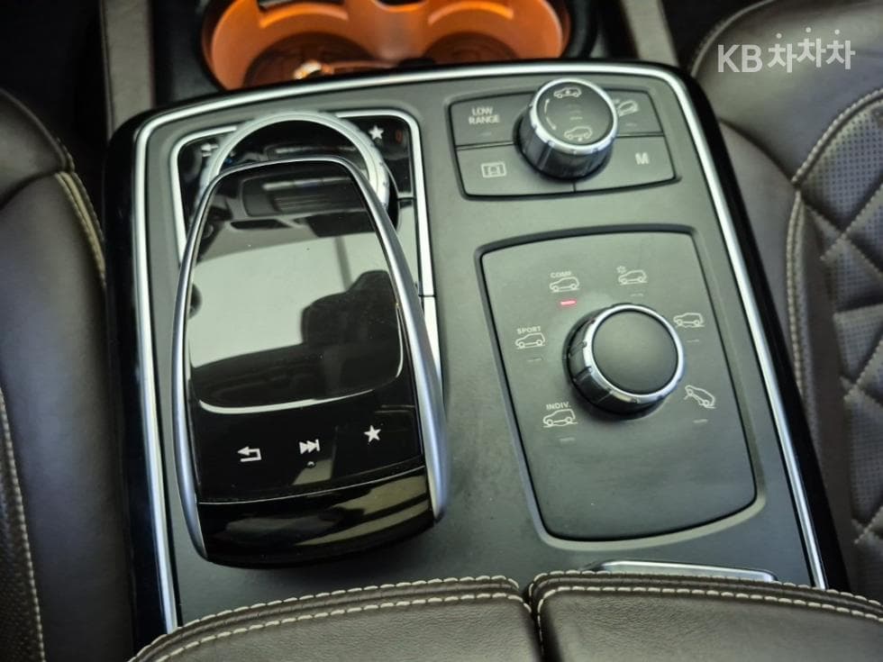 Mercedes-Benz - GLS-Class | 500 4MATIC 18