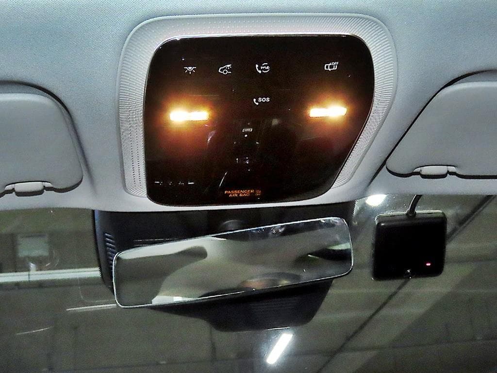 مرسيدس - E-Class | E220 4MATIC Exclusive 15