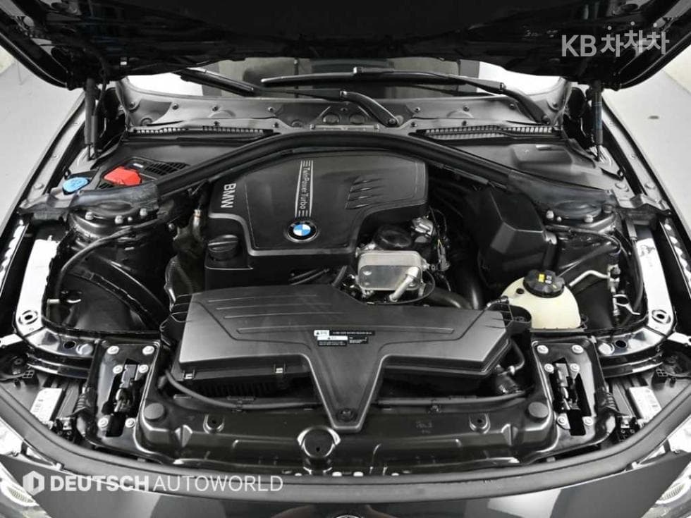 BMW - 3-Series | New 320 Sedan M Sport F30(13~) 6