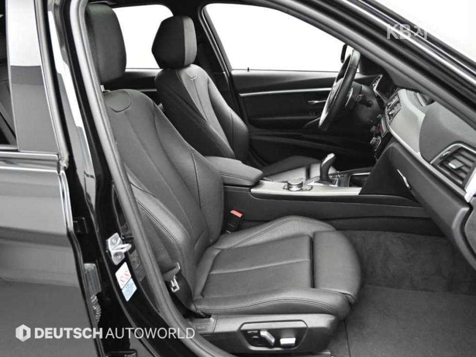 BMW - 3-Series | New 320 Sedan M Sport F30(13~) 10