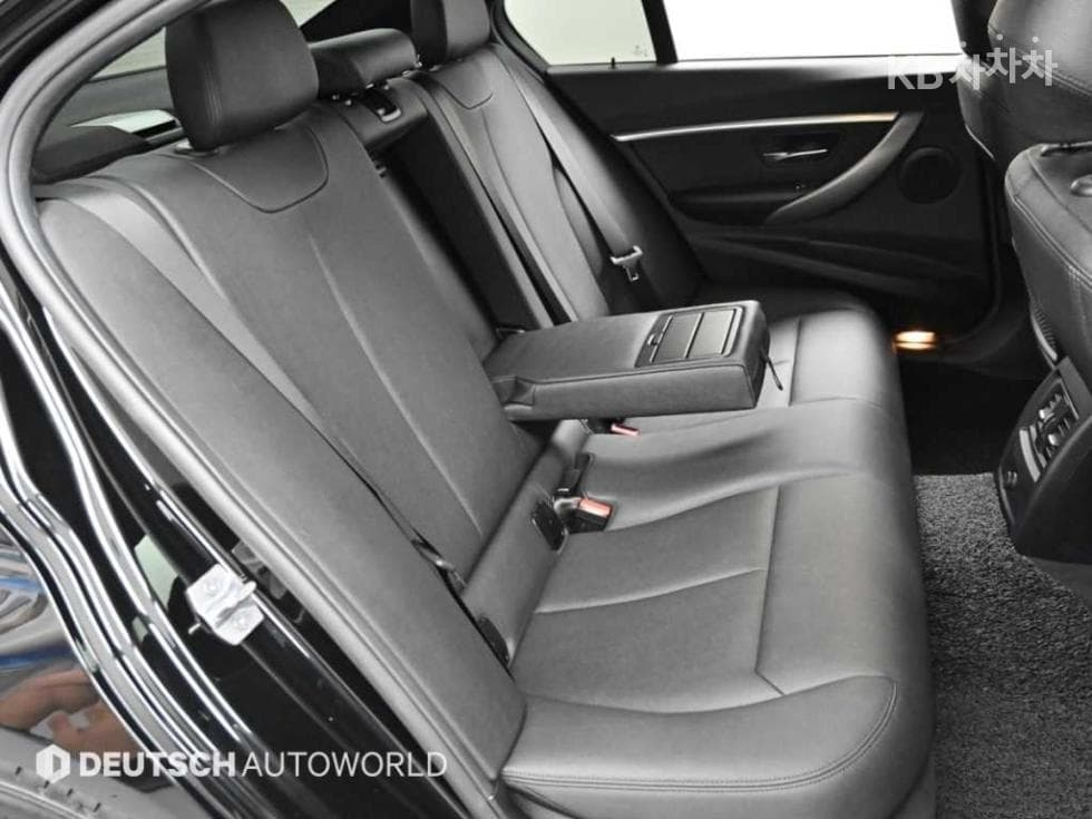 BMW - 3-Series | New 320 Sedan M Sport F30(13~) 12