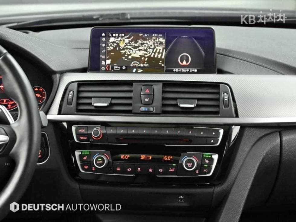 BMW - 3-Series | New 320 Sedan M Sport F30(13~) 14