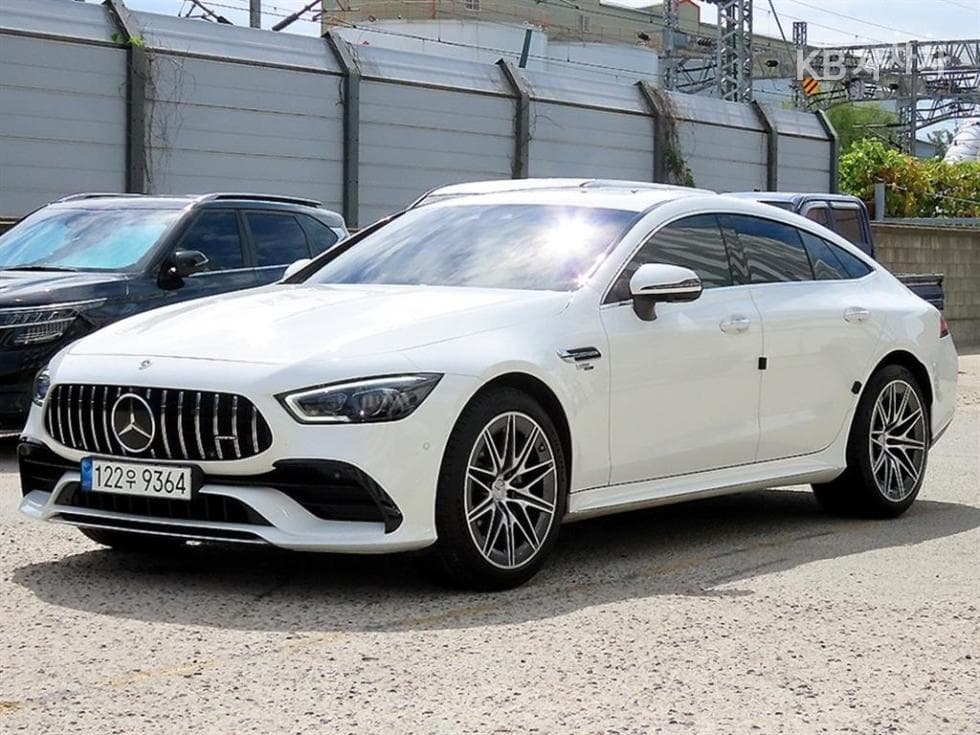 Mercedes-Benz - AMG GT | 43 4MATIC+ Base 2