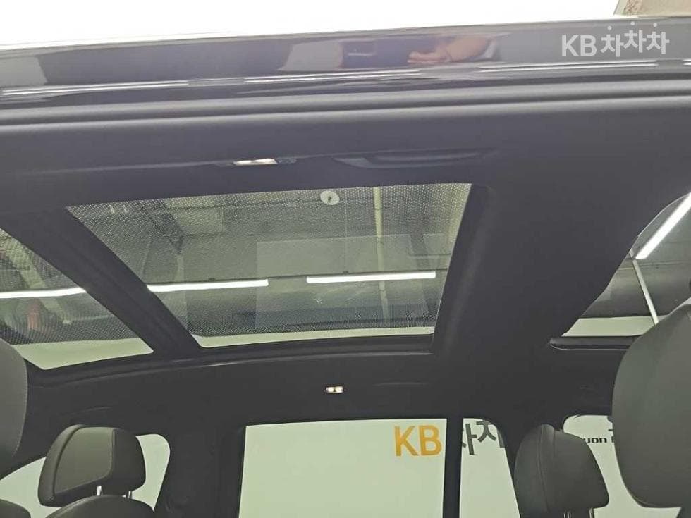BMW - X7 | xDrive 40 ThePure 6Seater 14