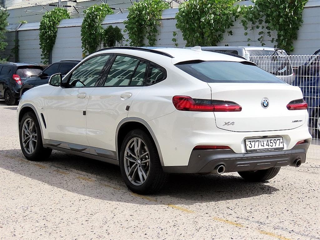 بي إم دبليو - X4 | New xDrive 20 M Sport X 3