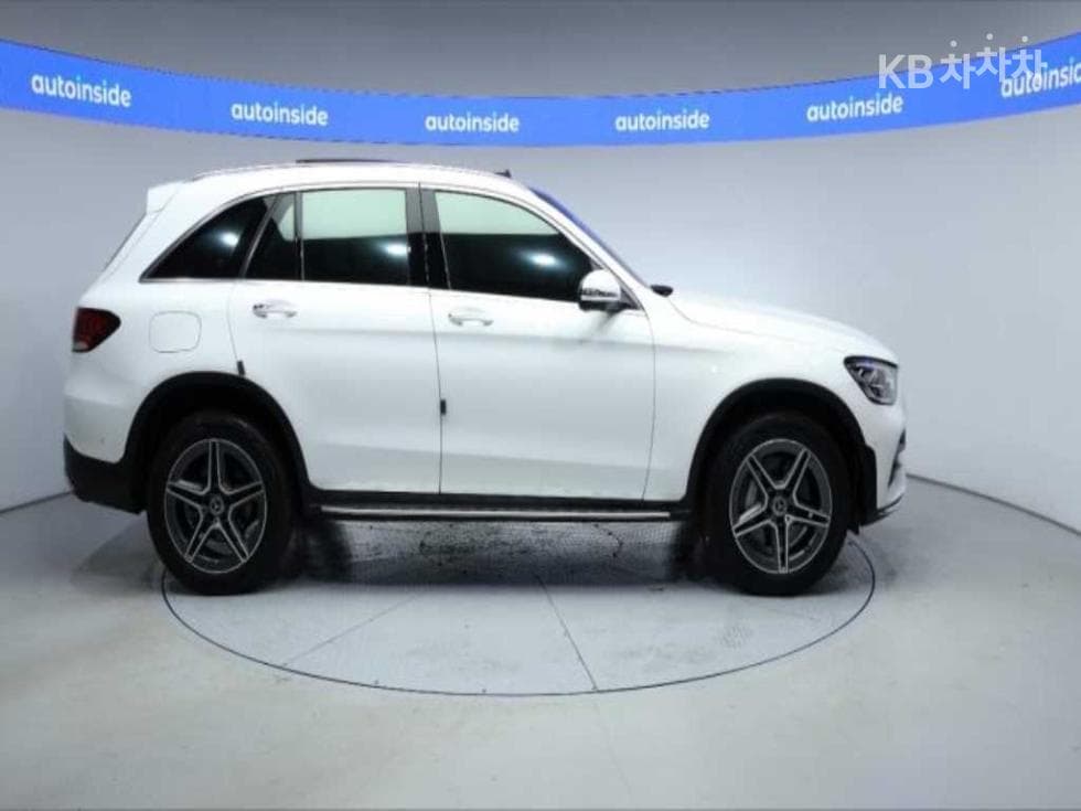 Mercedes-Benz - GLC-Class | 300 4Matic 3