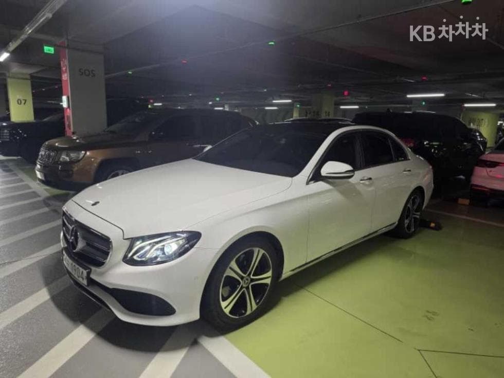 مرسيدس - E-Class | E200 Avantgarde 2