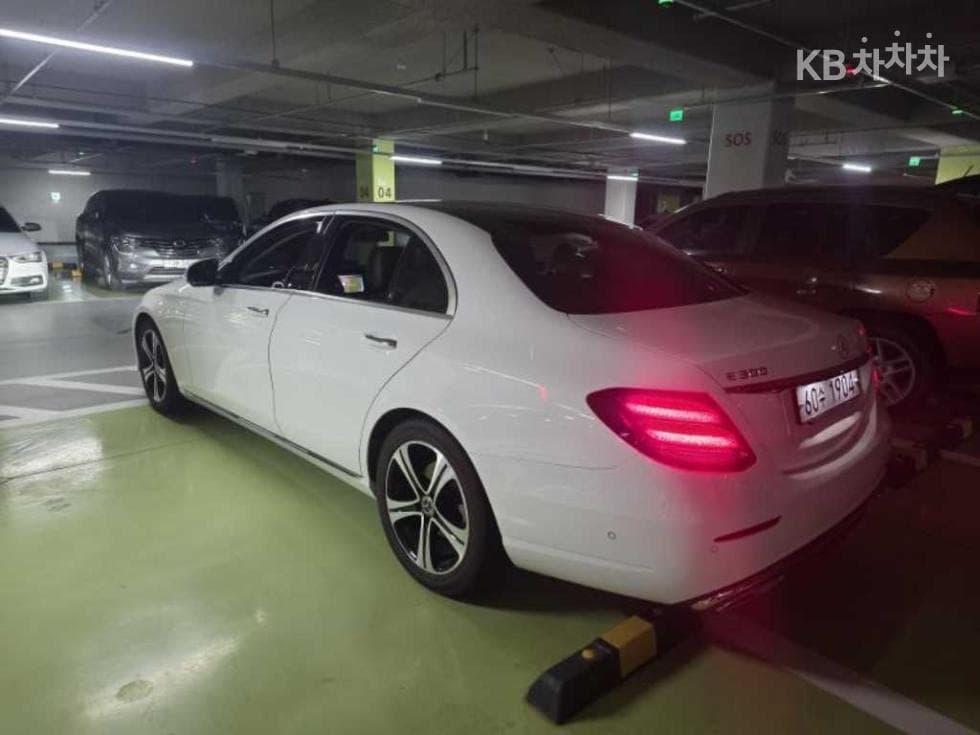 مرسيدس - E-Class | E200 Avantgarde 4