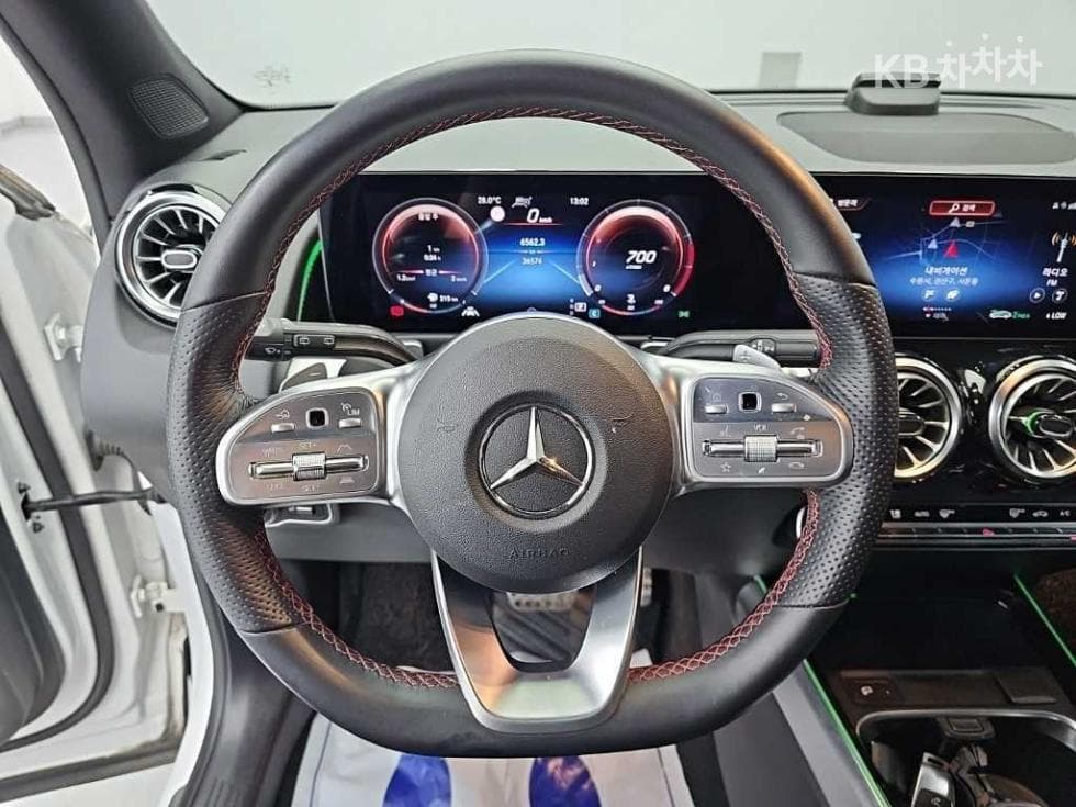 مرسيدس - GLB-Class | 250 4Matic 9
