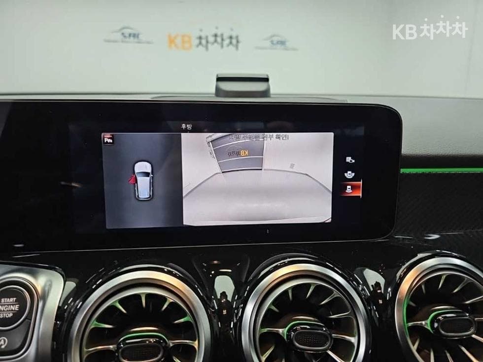 مرسيدس - GLB-Class | 250 4Matic 15