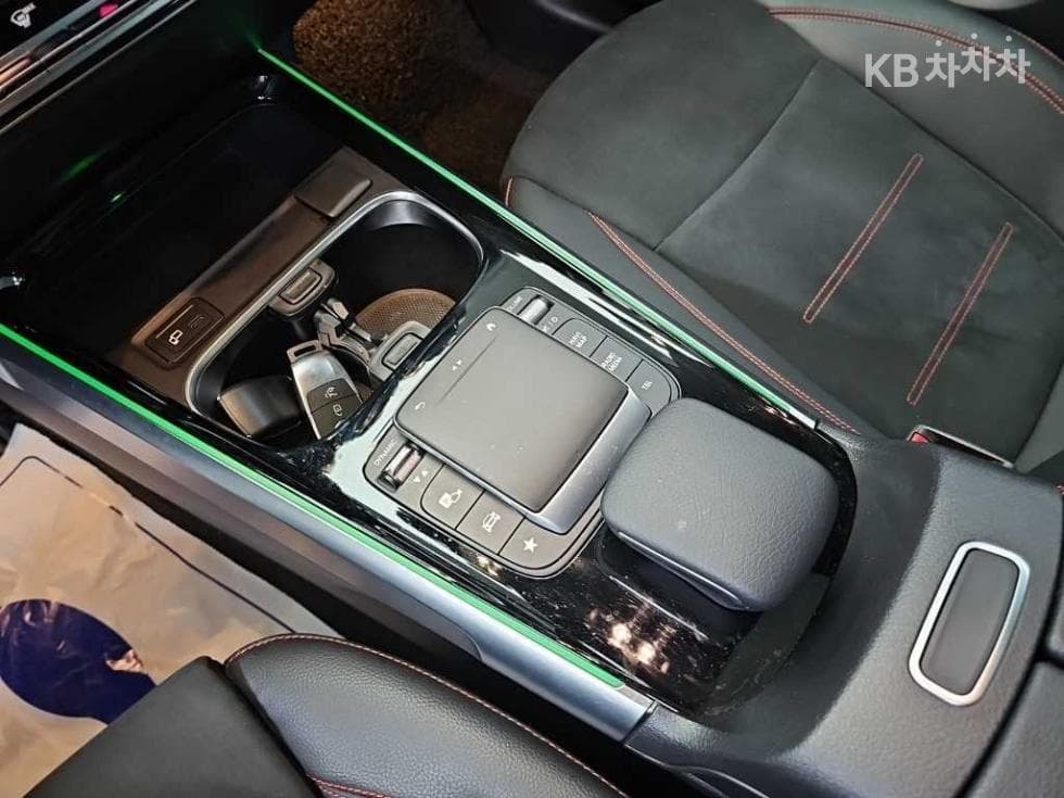 مرسيدس - GLB-Class | 250 4Matic 16