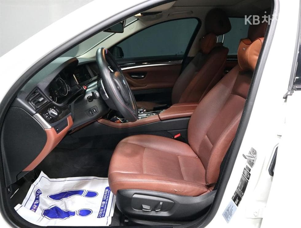 BMW - 5-Series | New 528 M Dynamic F10 9