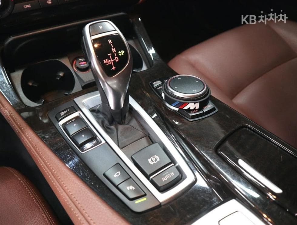 BMW - 5-Series | New 528 M Dynamic F10 14