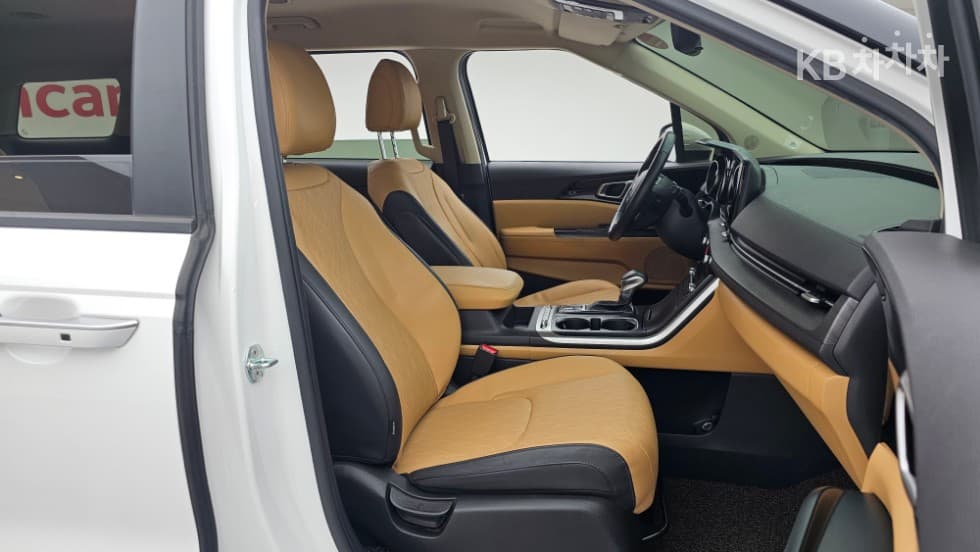 Kia - Карнивал | 4Gen D2.2 9Seater Prestige 14