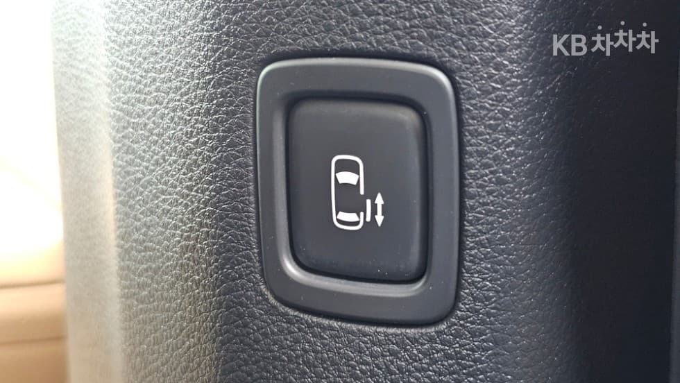 Kia - Карнивал | 4Gen D2.2 9Seater Prestige 17