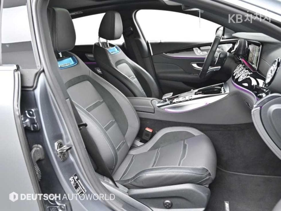 Mercedes-Benz - AMG GT | 43 4MATIC+ Base 10