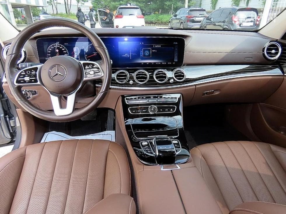 Mercedes-Benz - E-Class | E450 4MATIC EXCLUSIVE 7