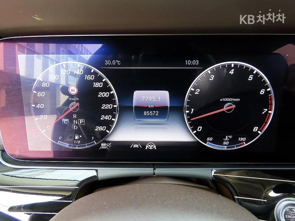 Mercedes-Benz - E-Class | E450 4MATIC EXCLUSIVE 9