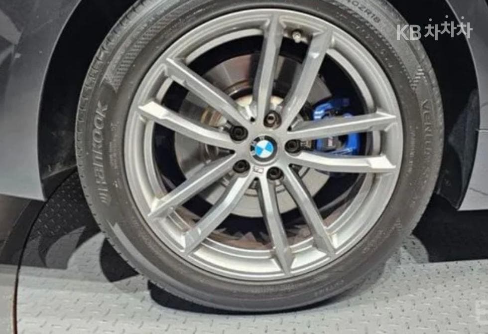 BMW - 5-Series | All New 530 M Sport Plus 6