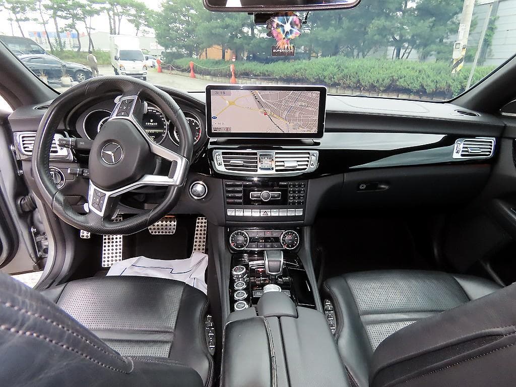 Mercedes-Benz - CLS-Class | 63 AMG (11~) 7