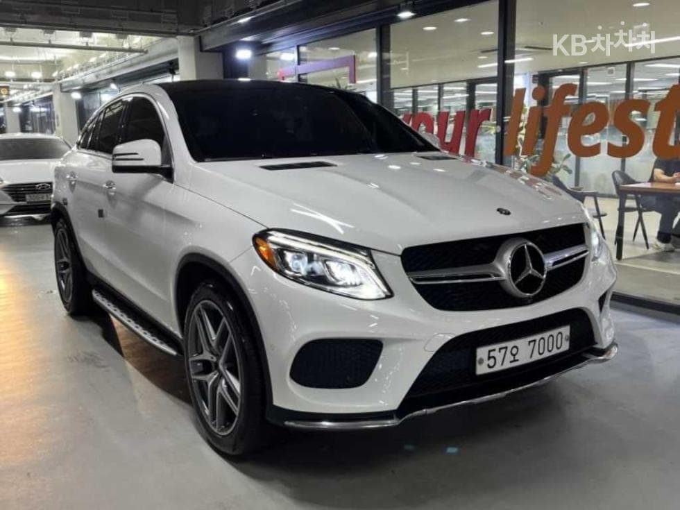 Mercedes-Benz GLE-Class