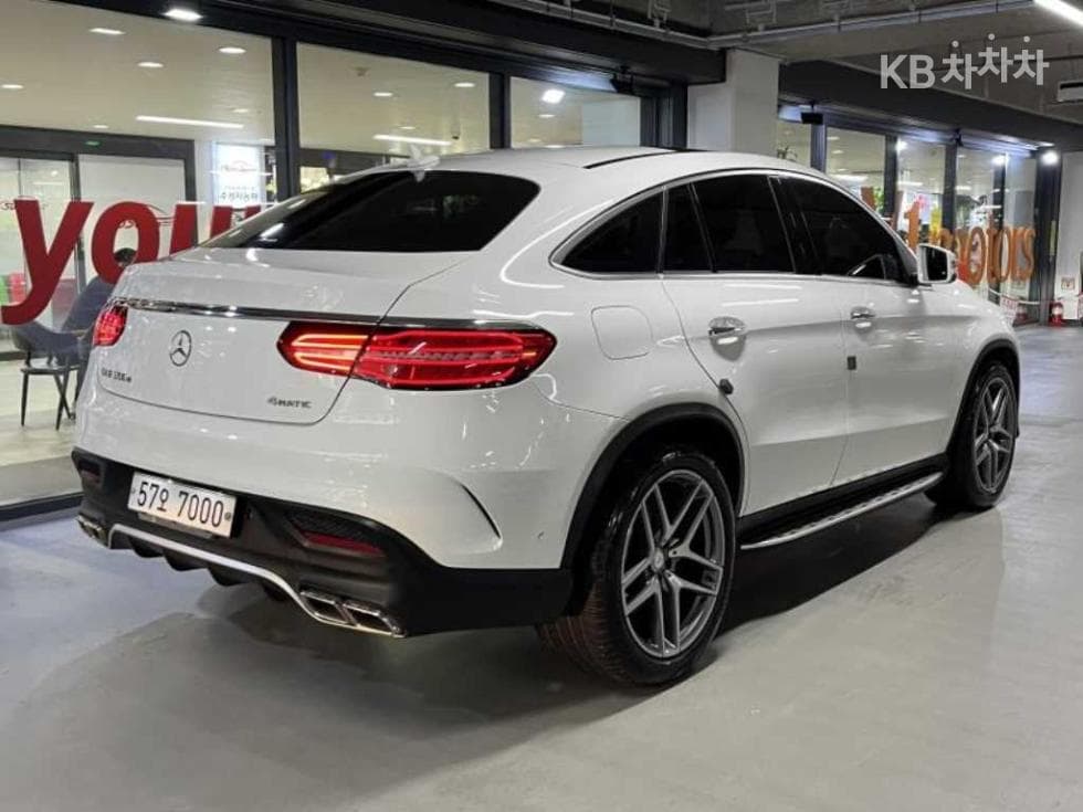 مرسيدس - GLE-Class | 350 4Matic Coupe 5
