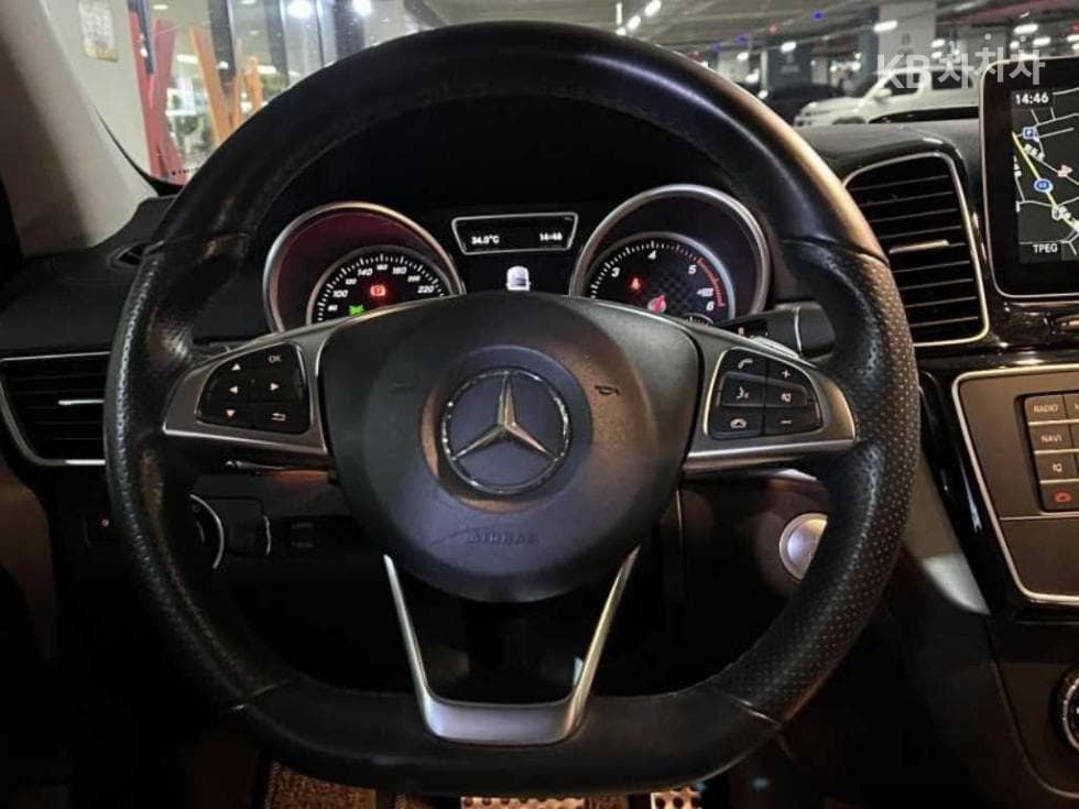 مرسيدس - GLE-Class | 350 4Matic Coupe 7