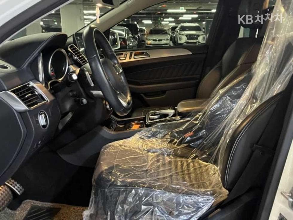 مرسيدس - GLE-Class | 350 4Matic Coupe 8