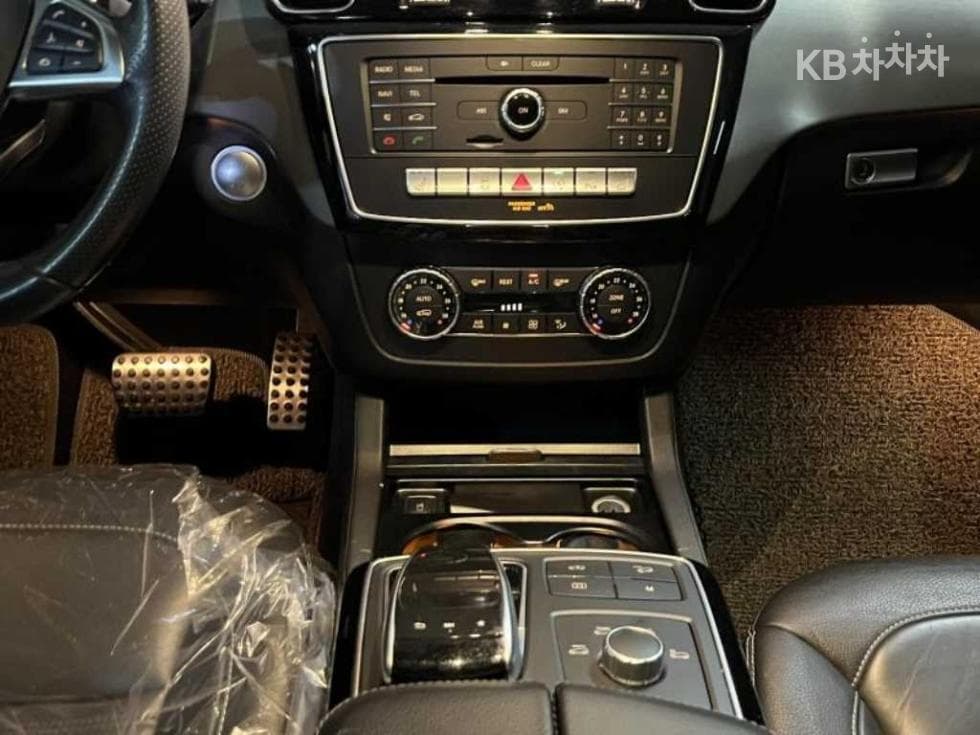 مرسيدس - GLE-Class | 350 4Matic Coupe 9