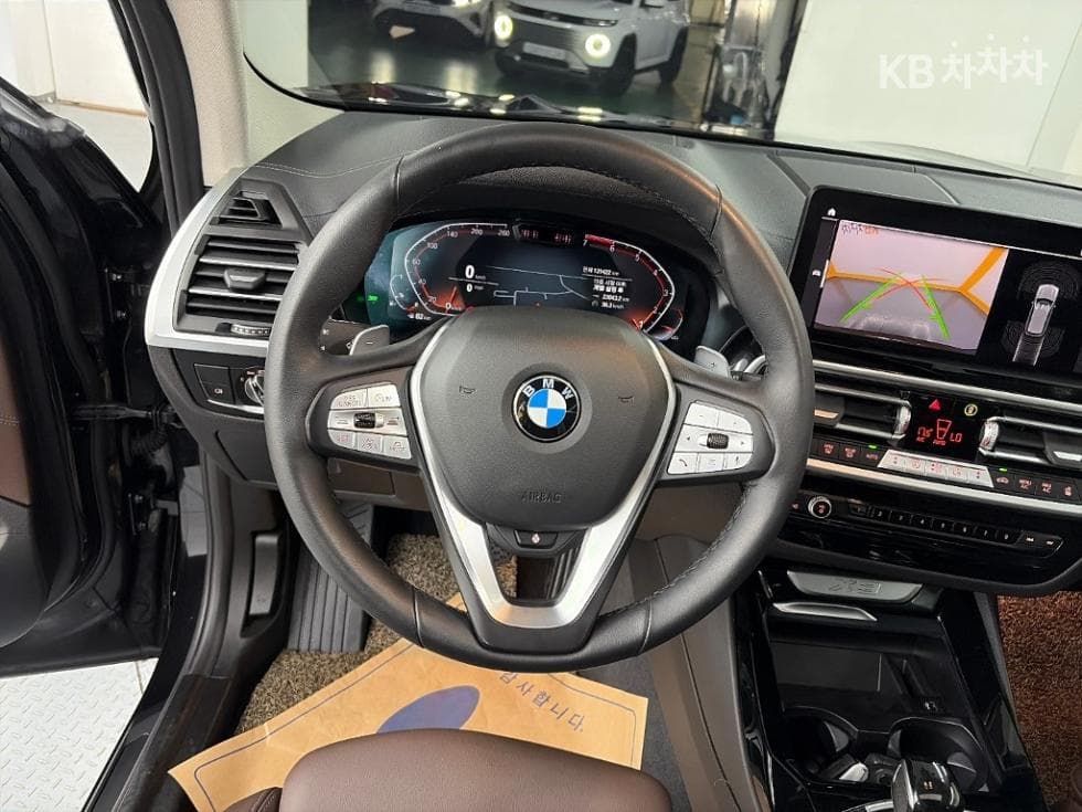 BMW - X3 | xDrive 20 xLine 9