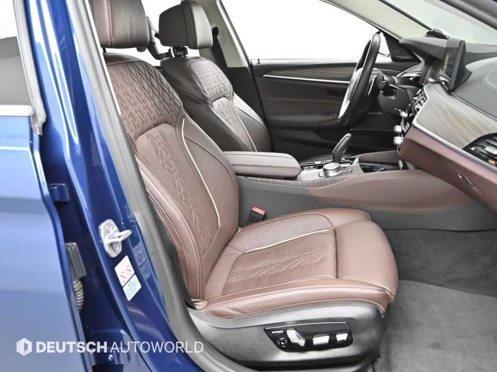 بي إم دبليو - 5-Series | All New 530 Luxury 10