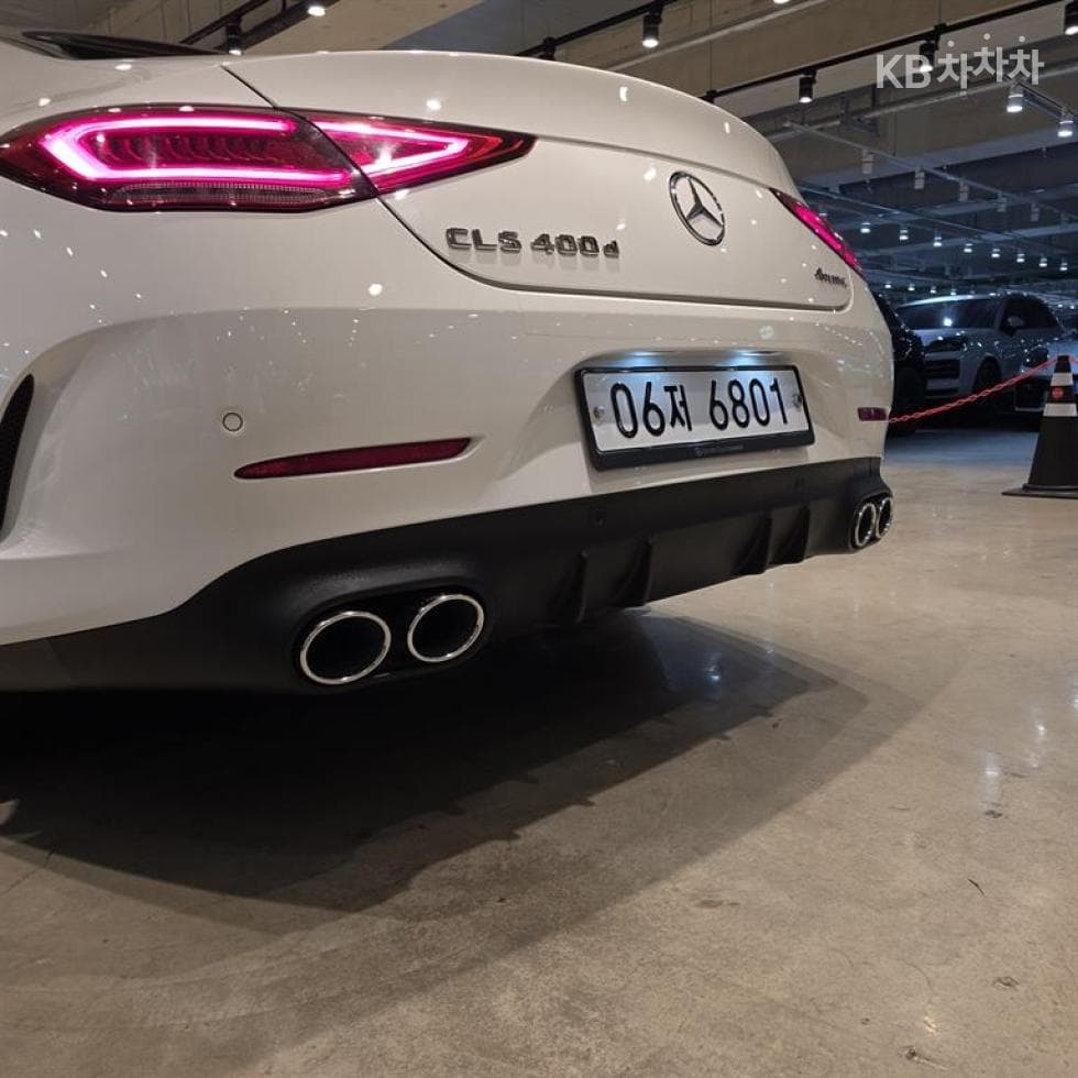 Mercedes-Benz - CLS-Class | 400 4MATIC AMG Line 18