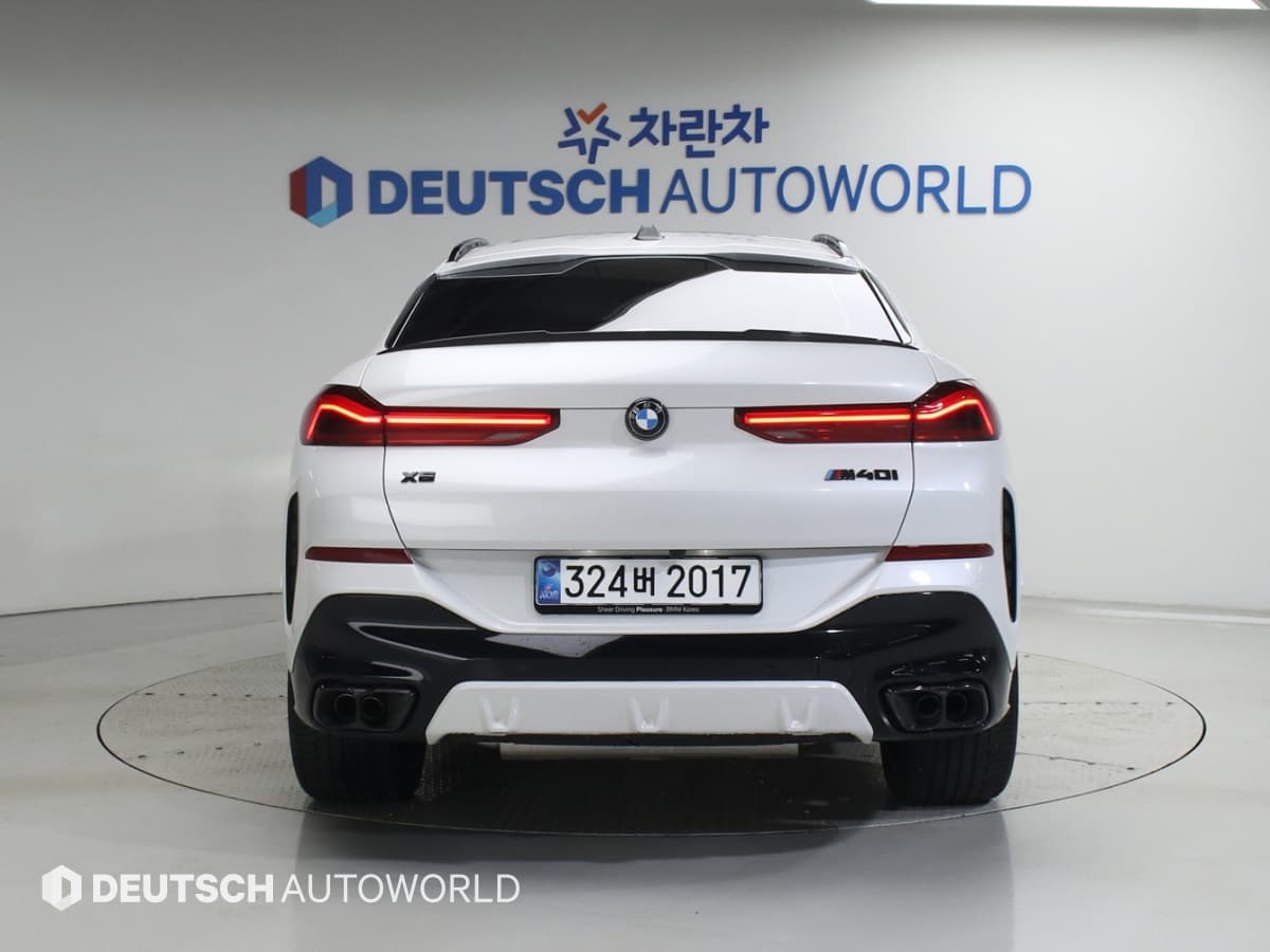 BMW - X6 | xDrive 40 M Sport Package 4