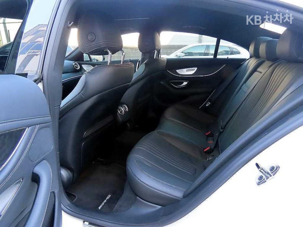 Mercedes-Benz - CLS-Class | 300 4MITIC Base 6