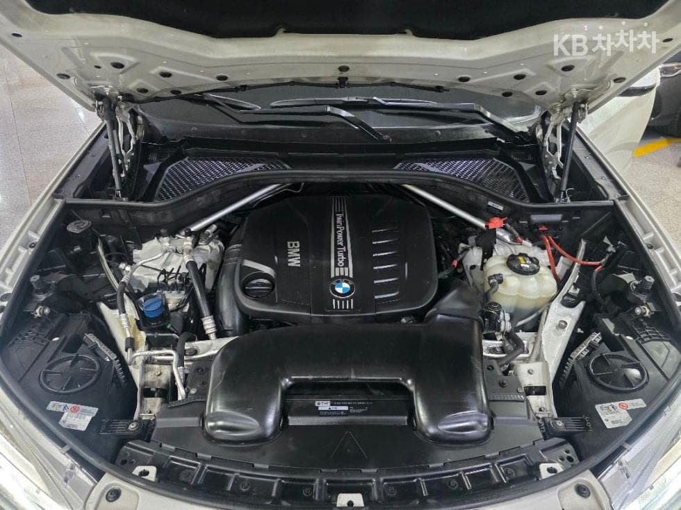 بي إم دبليو - X5 | xDrive 40 M Sport 16